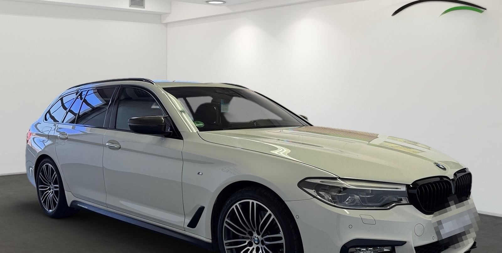 BMW 530dTxDrive*M Sport*a.LED*ACC*NavProf*Kamera*HUD foto 2