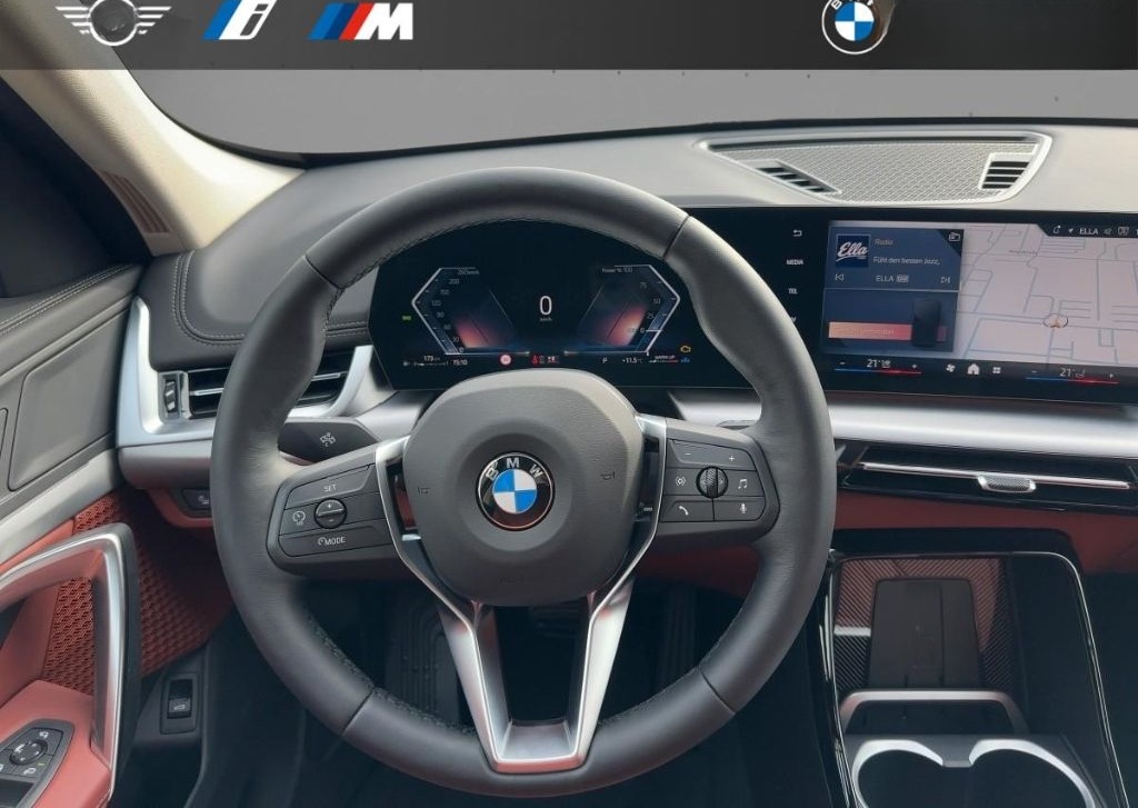 BMW X1 sDrive20i Park-Assistent LED Lenkradhzg Komfo foto 9