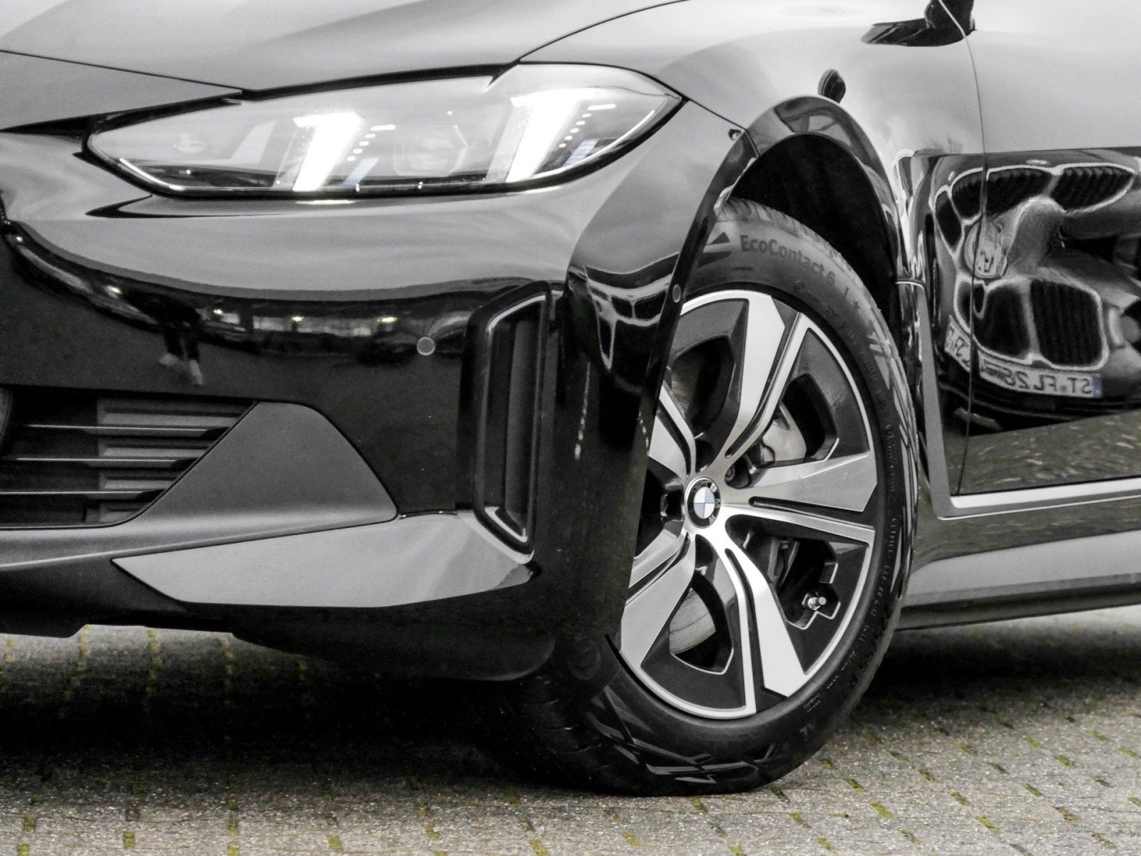 BMW i4 eDrive35 HUD+H/K+360°+DA PROF+ADAPT.LED foto 6