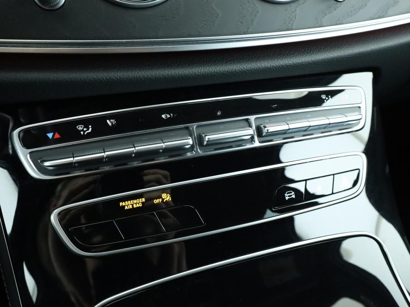 Mercedes-Benz E 450 4M T *AMG*Multibeam*PDC*360°*Keyless*20''* foto 14