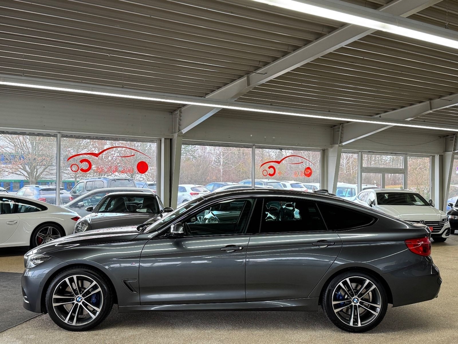 BMW 330d GT xDrive M-Sport *SHZ*NAV*PAN*LED*HuD* foto 2