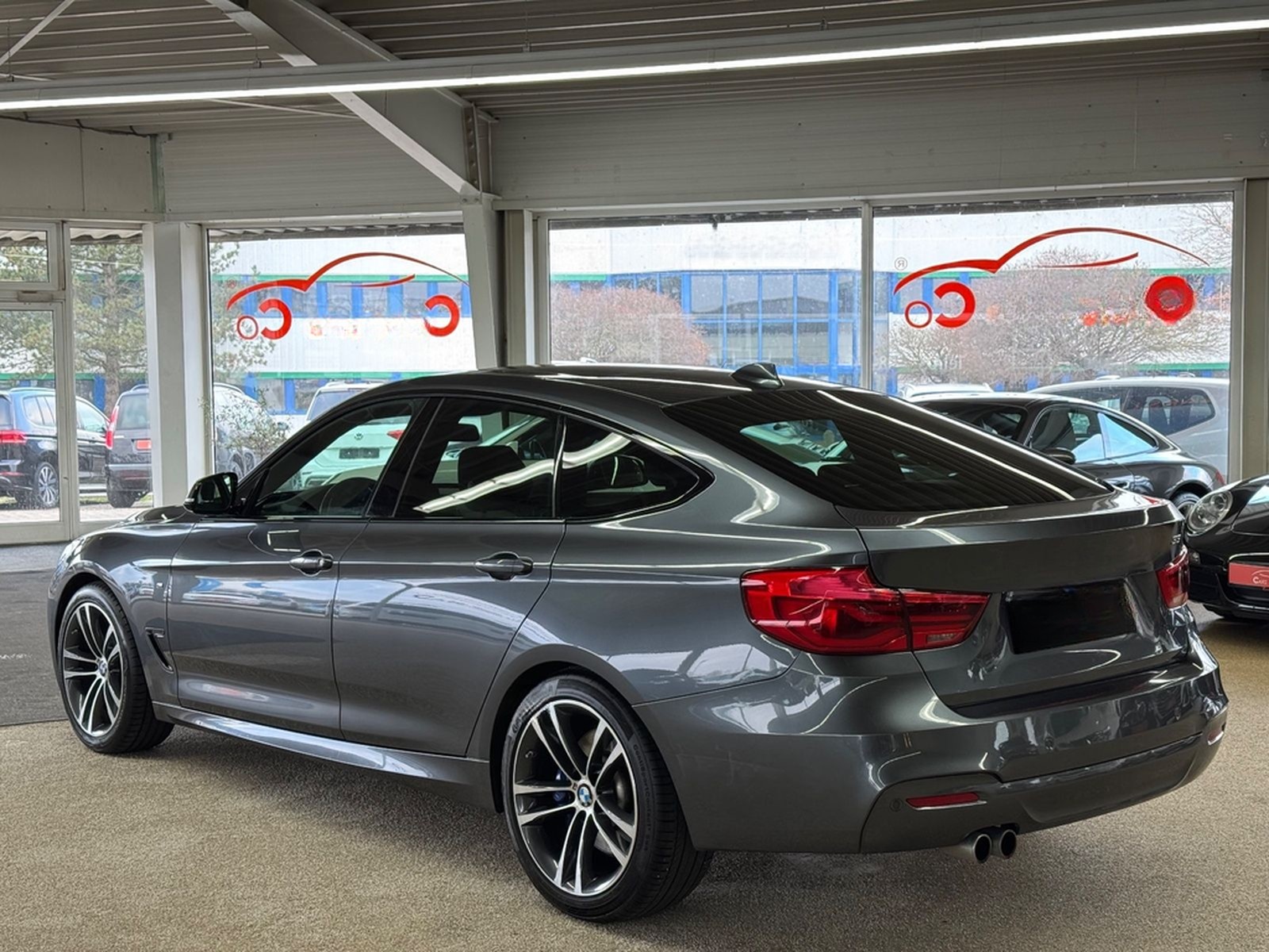 BMW 330d GT xDrive M-Sport *SHZ*NAV*PAN*LED*HuD* foto 3