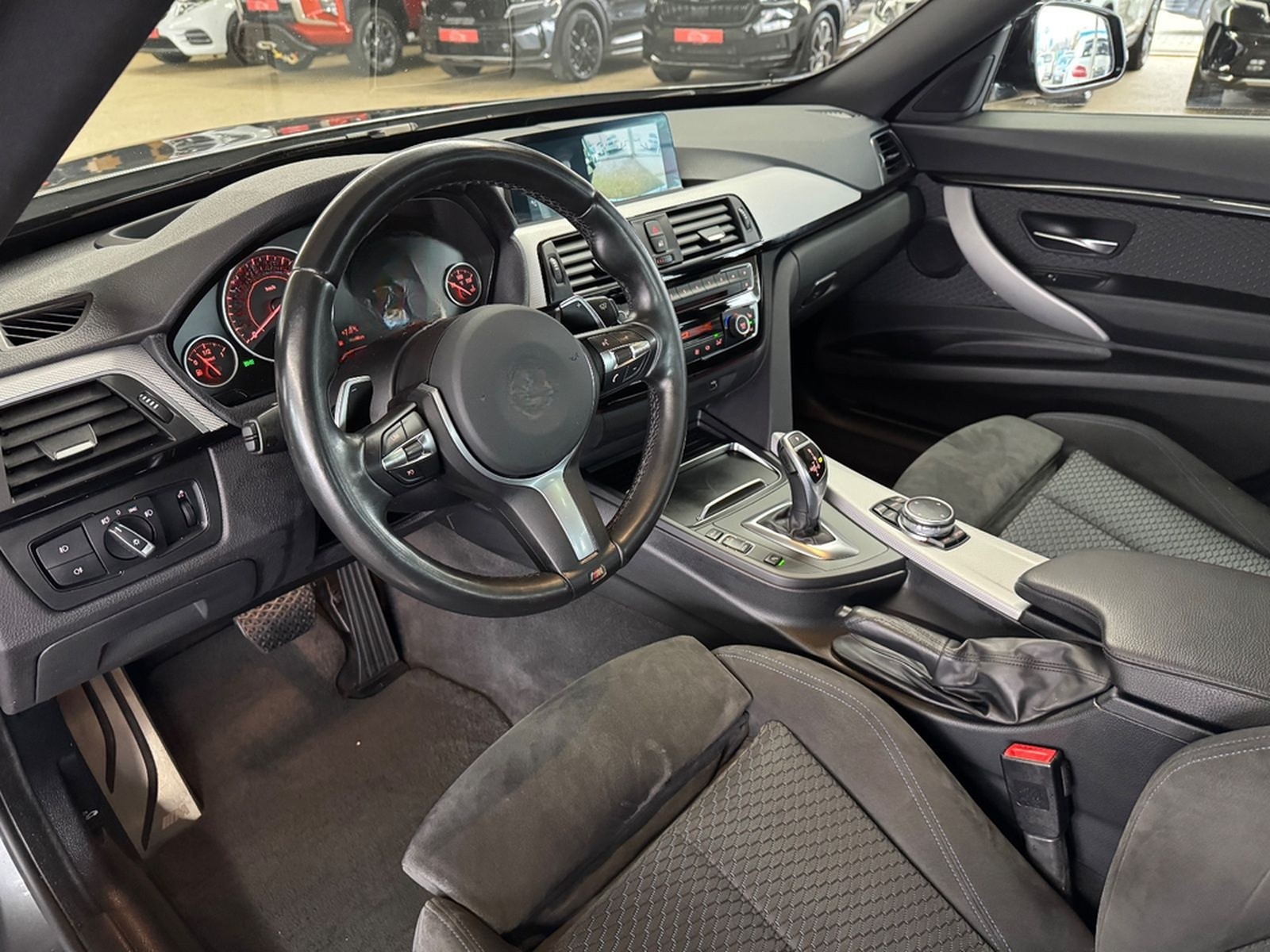 BMW 330d GT xDrive M-Sport *SHZ*NAV*PAN*LED*HuD* foto 6