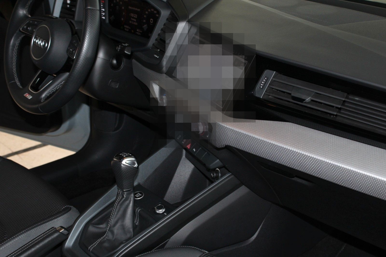 Audi A1 Citycarver 30 TFSI Navi LED S Line foto 12