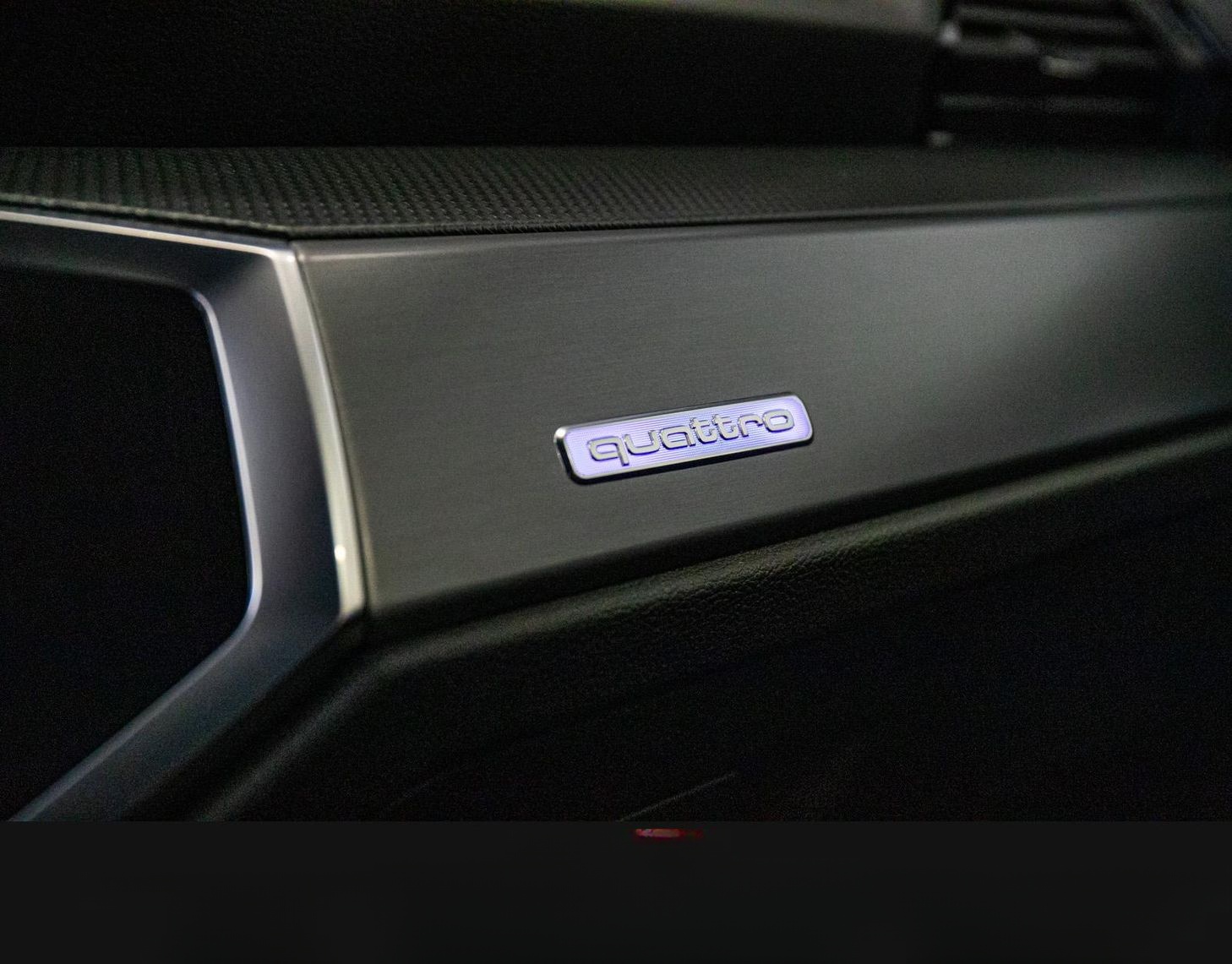 Audi Q3 40TDI Sportback S-Line LED 360° CARBON VC DAB foto 15