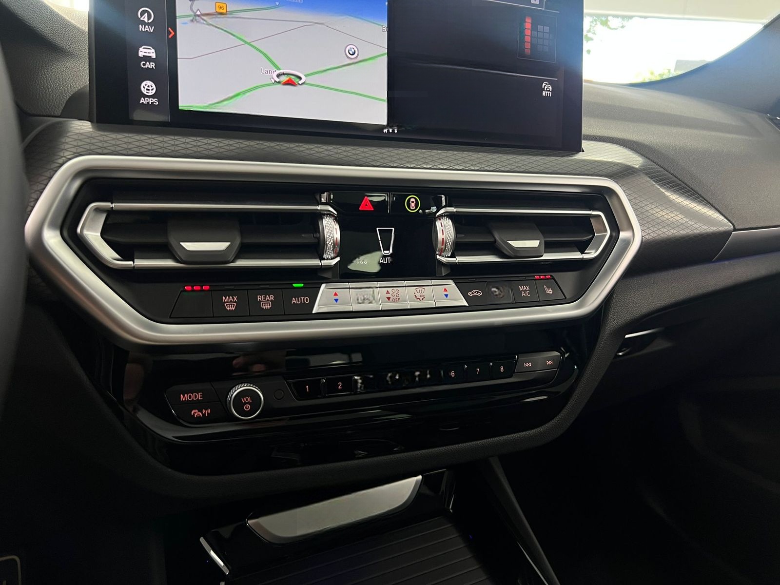 BMW X3 30d xDrive M-Sport PANO*STHZG*HUD*AHK*ACC*H/K foto 17