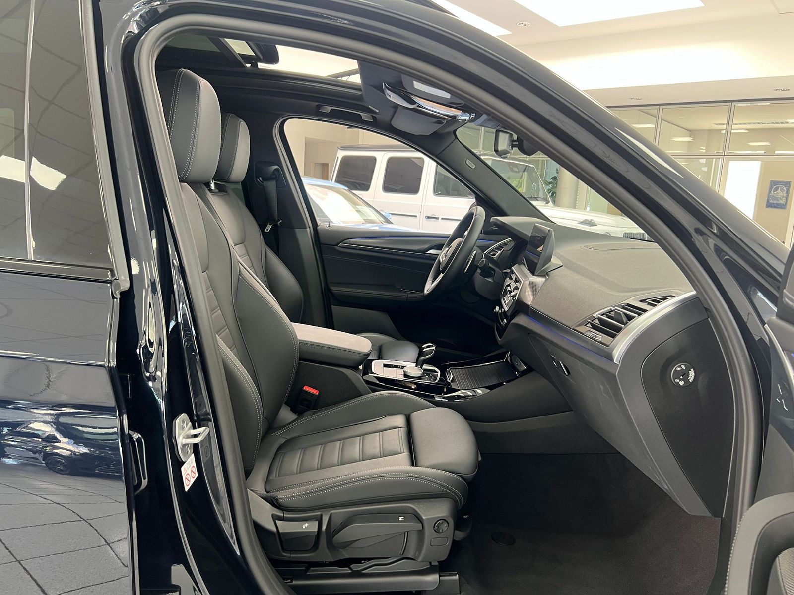 BMW X3 30d xDrive M-Sport PANO*STHZG*HUD*AHK*ACC*H/K foto 23