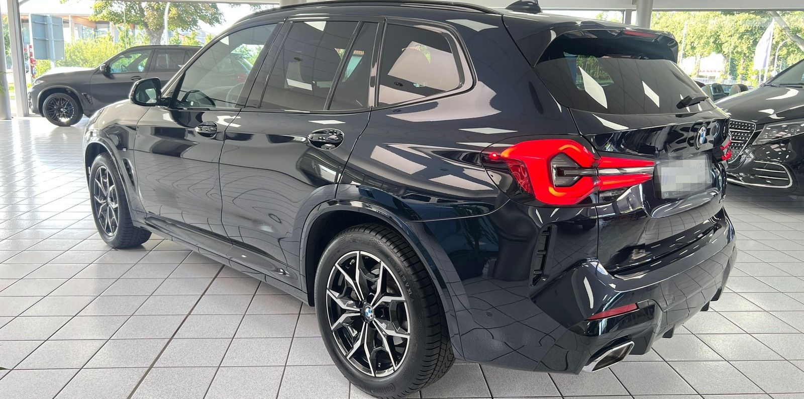 BMW X3 30d xDrive M-Sport PANO*STHZG*HUD*AHK*ACC*H/K foto 6