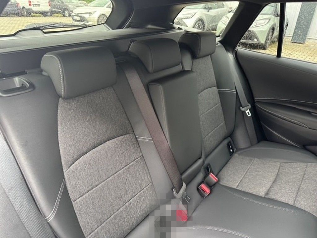 Toyota Corolla 2.0 Hybrid Touring Sports Teamplayer foto 9