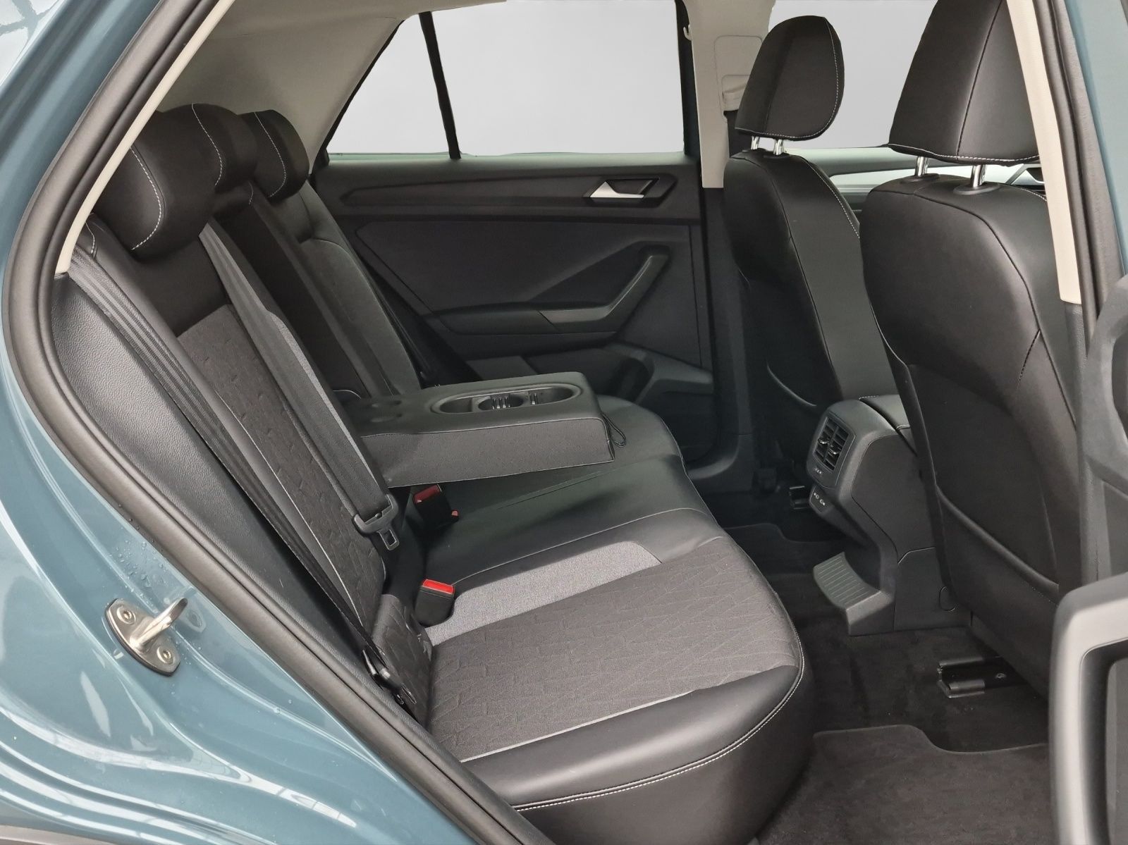 Volkswagen T-Roc 2.0 TDI DSG GOAL LM17 AHK NAVI KAMERA foto 6