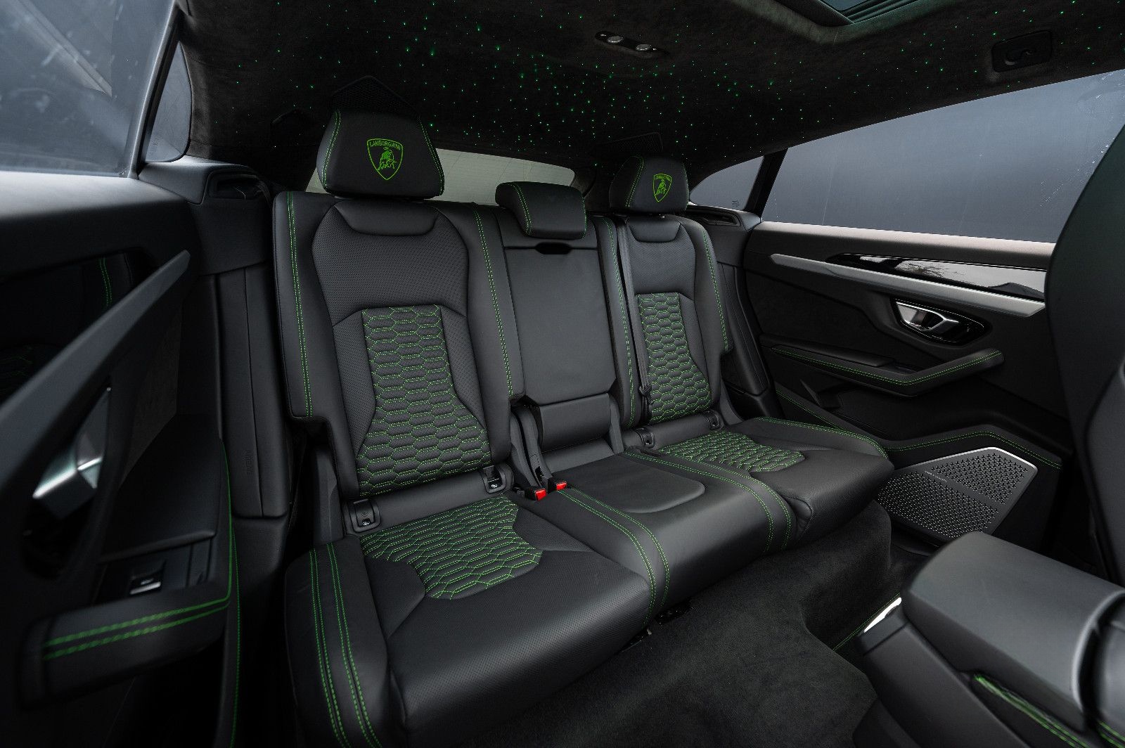 Lamborghini Urus B&O 23" PANO MASSAGE AHK 360° STERNEHIMMEL foto 22