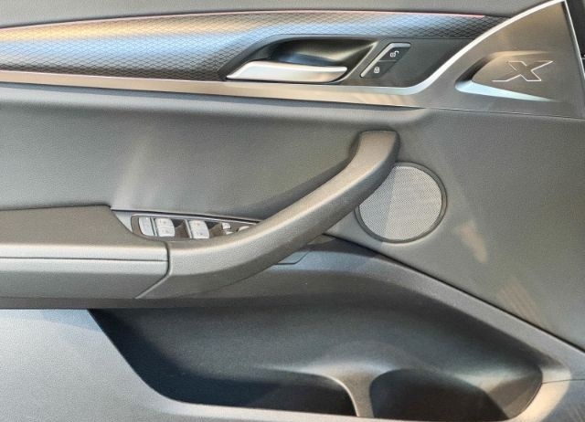 BMW X3 xDrive20i M Sport Laserlicht+H&K+Pano+AHK foto 15