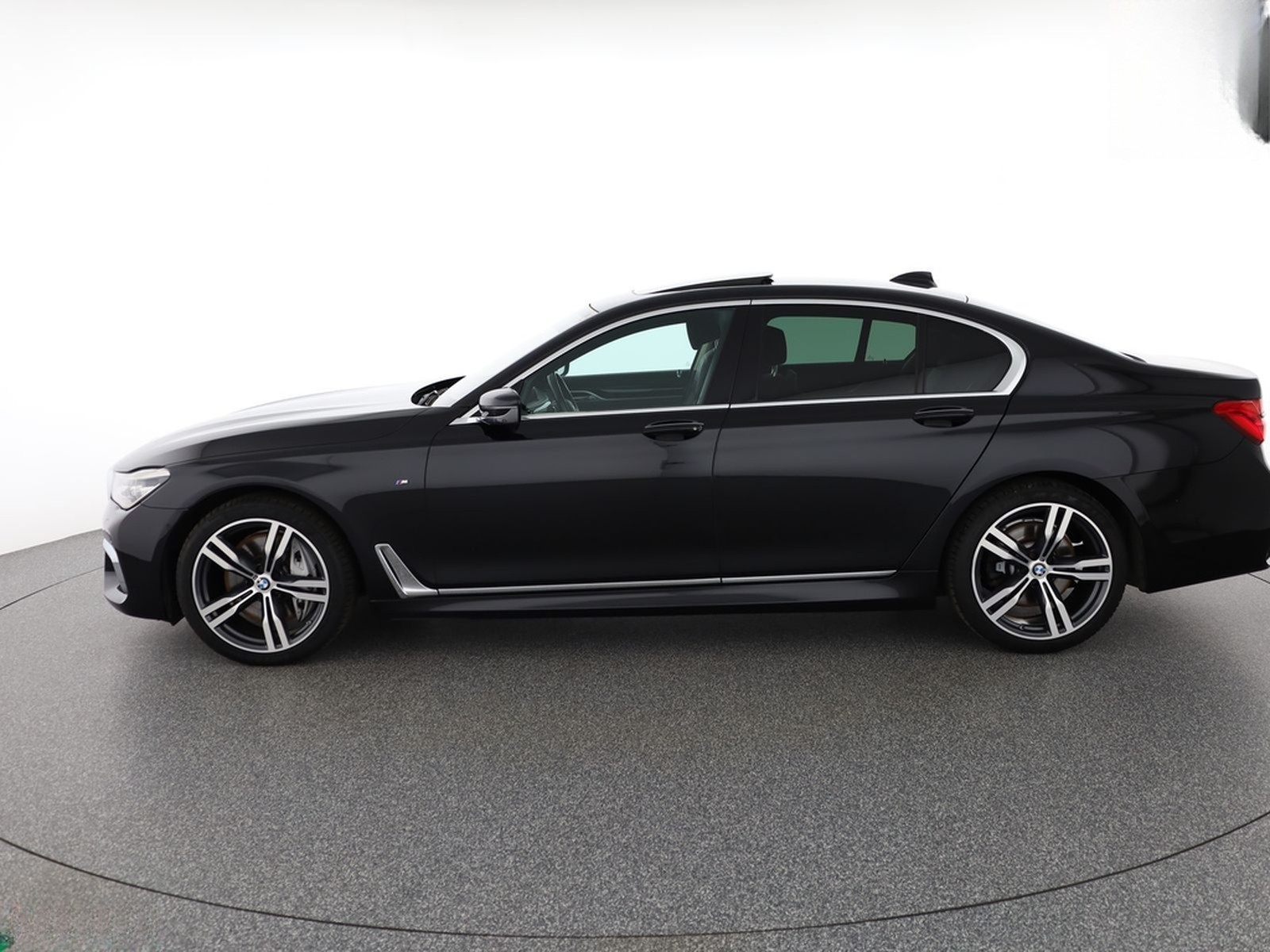 BMW 750 d xDrive M SPORT FOND-TV,NIGHT-VISION,HUD,SH foto 2