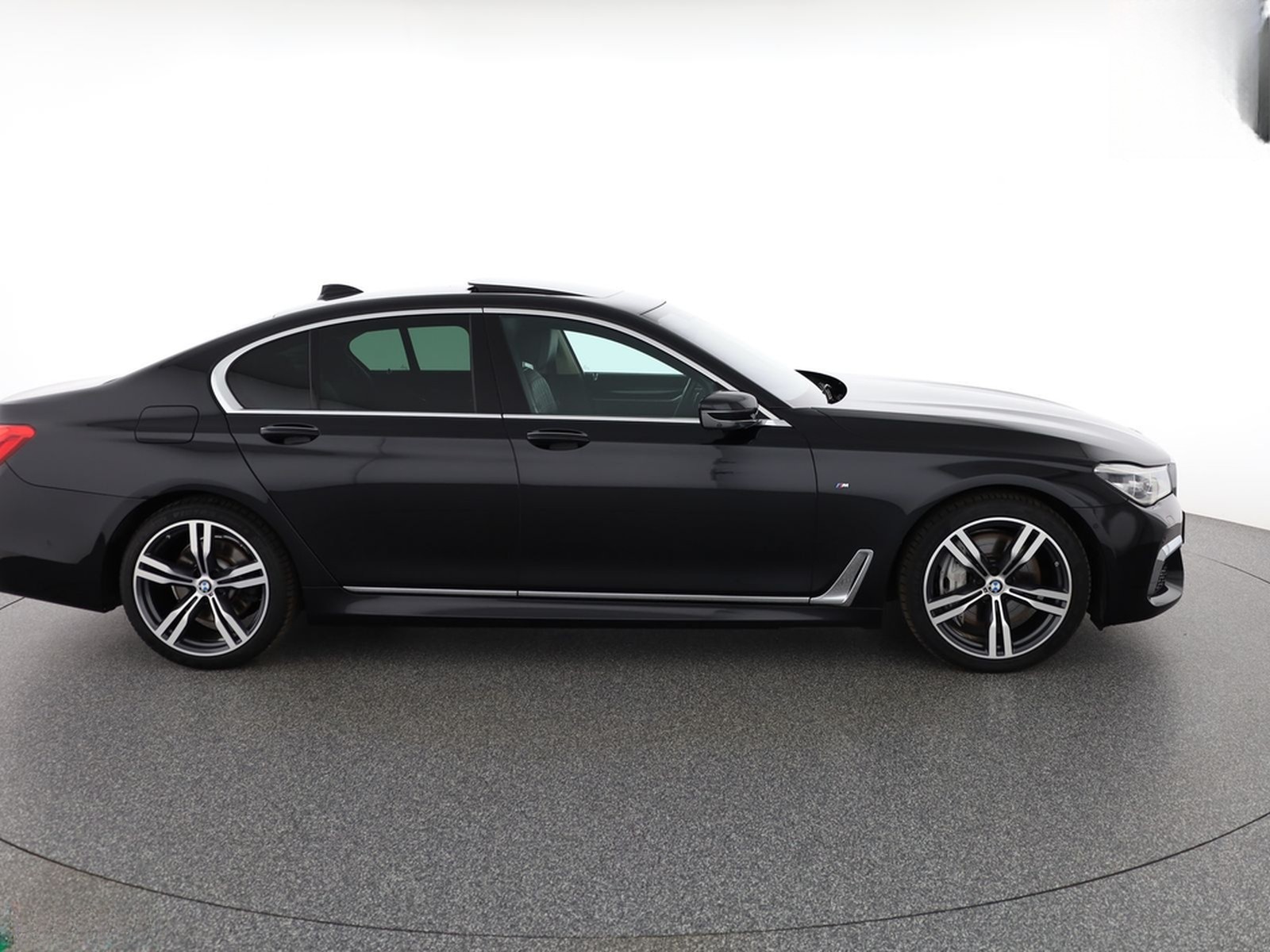 BMW 750 d xDrive M SPORT FOND-TV,NIGHT-VISION,HUD,SH foto 6