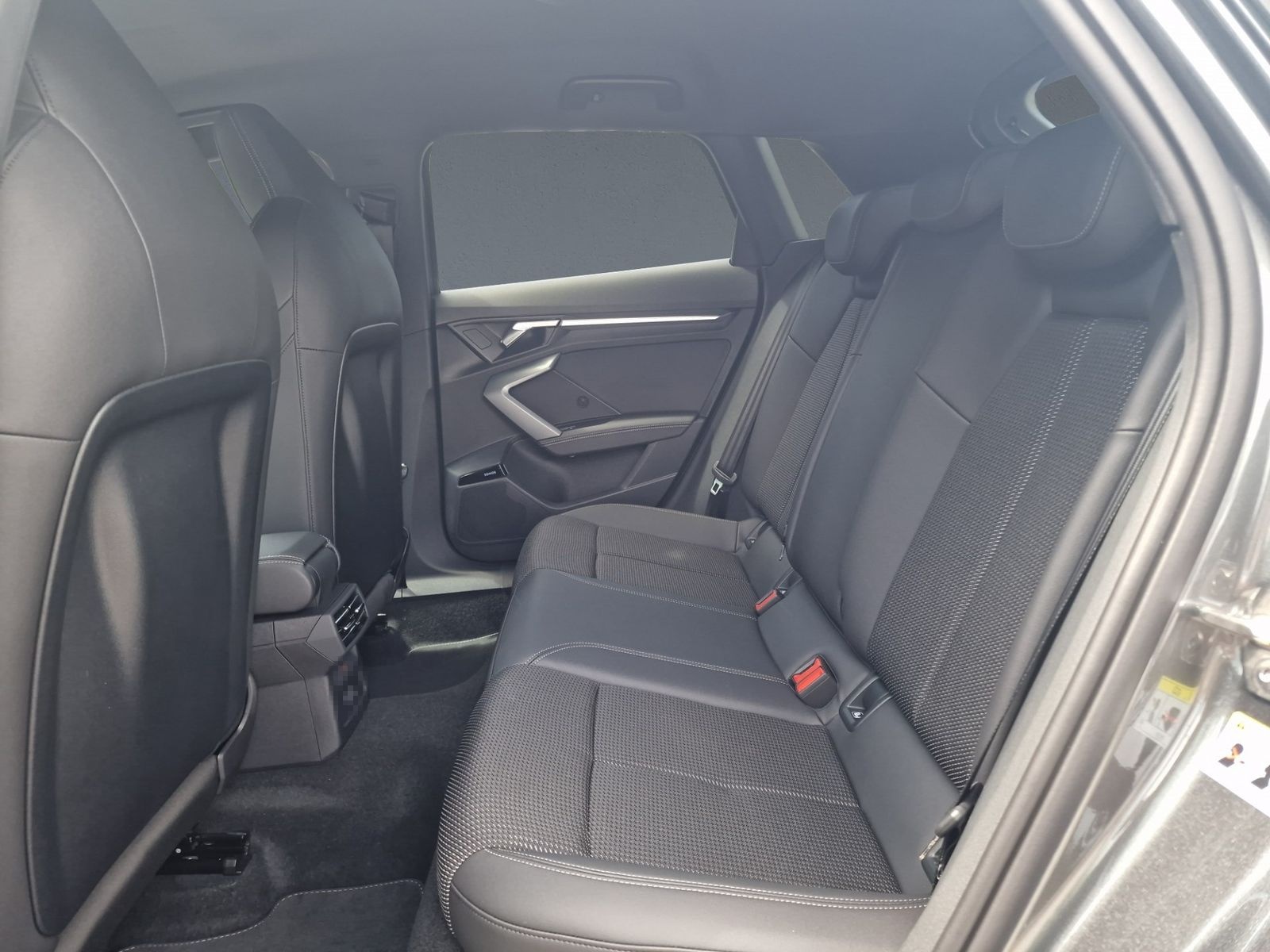 Audi A3 Sportback 35 TDI 2x S line LED NAVI AHK SONOS foto 21