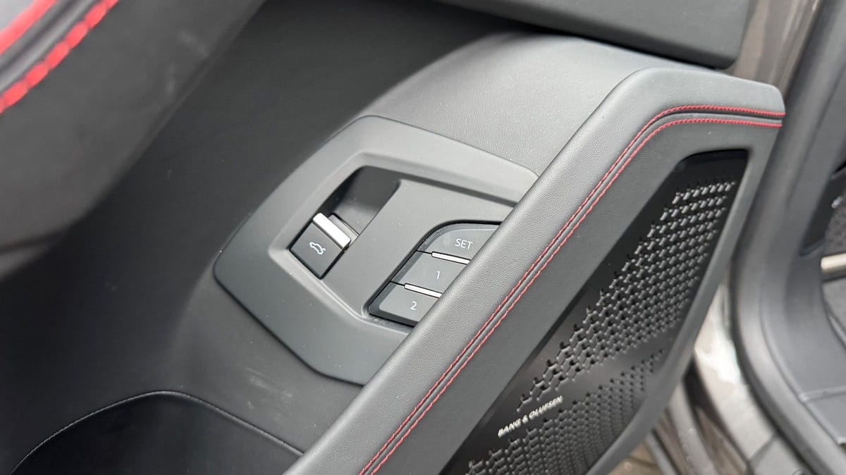 Lamborghini Urus S 4.0 HuD Bang & Olufsen Massage Garantie foto 22
