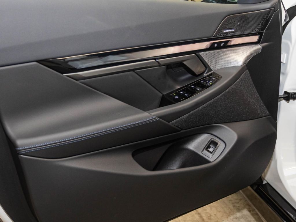 BMW 520 d M Sport+Limousine+Park-Assistent+HUD+Navi+ foto 6