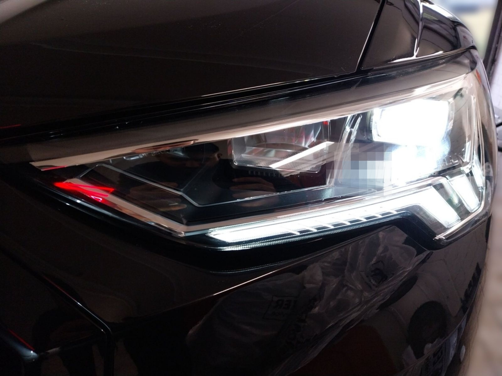 Audi Q3 advanced AHK*NAVI*LED*RFK*19LM*GRA*5J GAR foto 6
