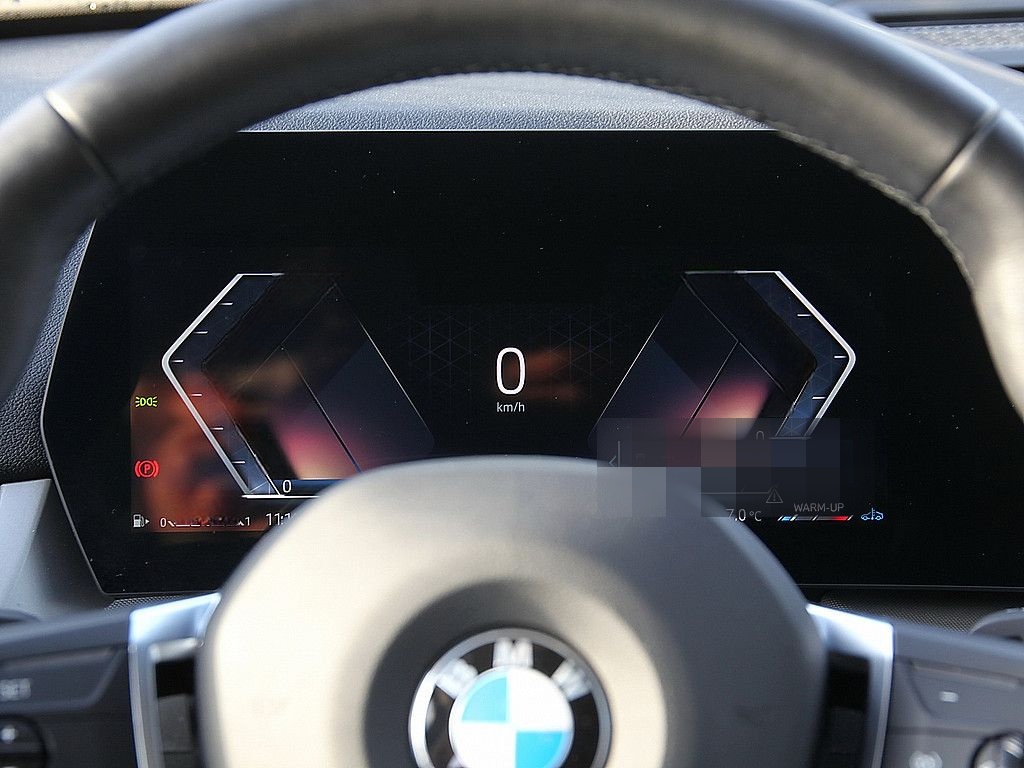 BMW X2 sDrive 20i MHD STEPTRONIC NAVI AHK KAMERA LED foto 13