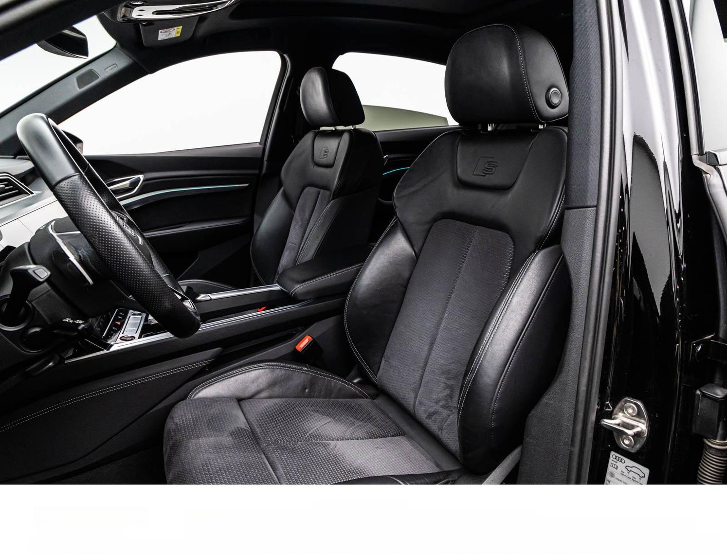 Audi E-TRON SPORTBACK S BLACK MATRIX/ACC/PANO/360/B&O foto 16