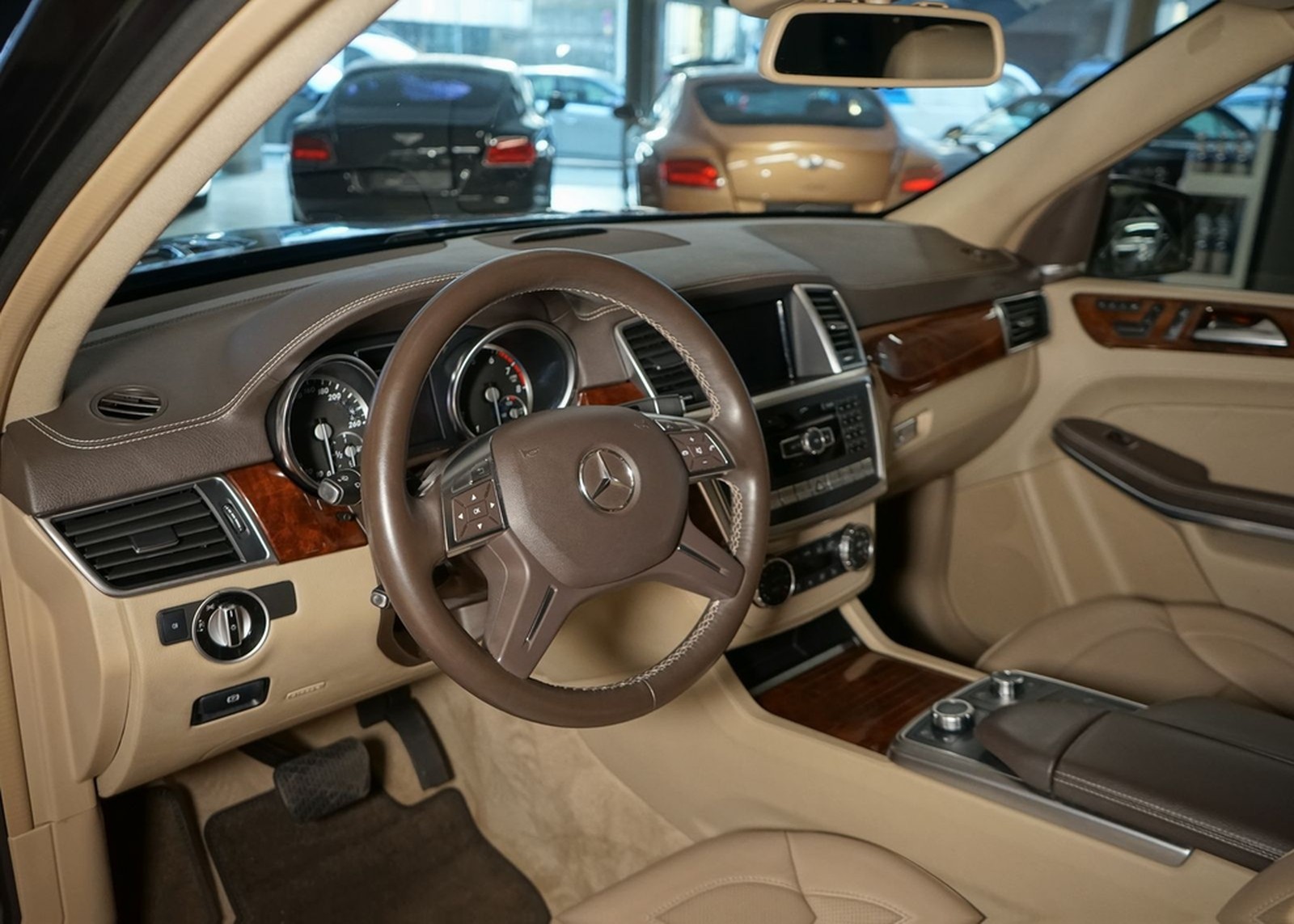 Mercedes-Benz GL 500 AMG ILS Panorama AHK ActiveCurve H&Ksound foto 19
