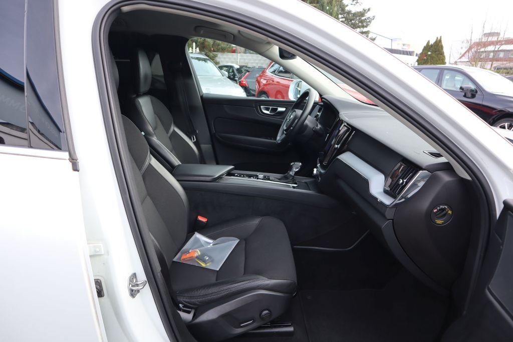 Volvo XC60 D4 Geartronic Momentum Pro|AHK|NAVI|PDC| foto 14