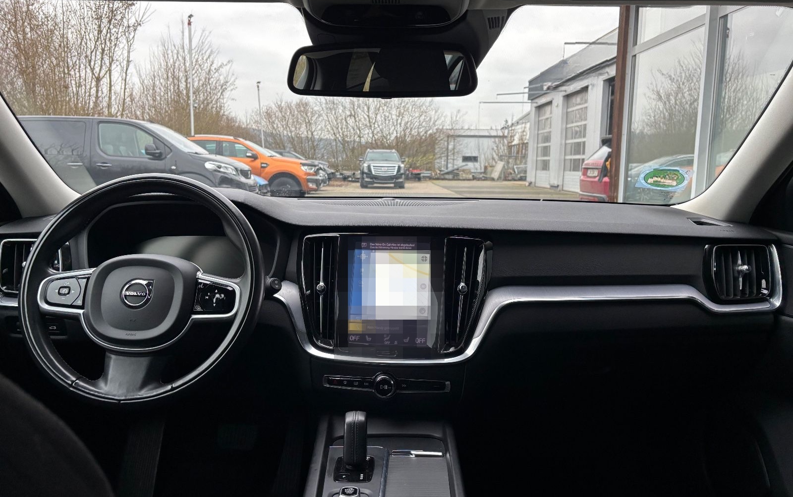 Volvo V60 Kombi Momentum Core R-Cam AHK foto 9