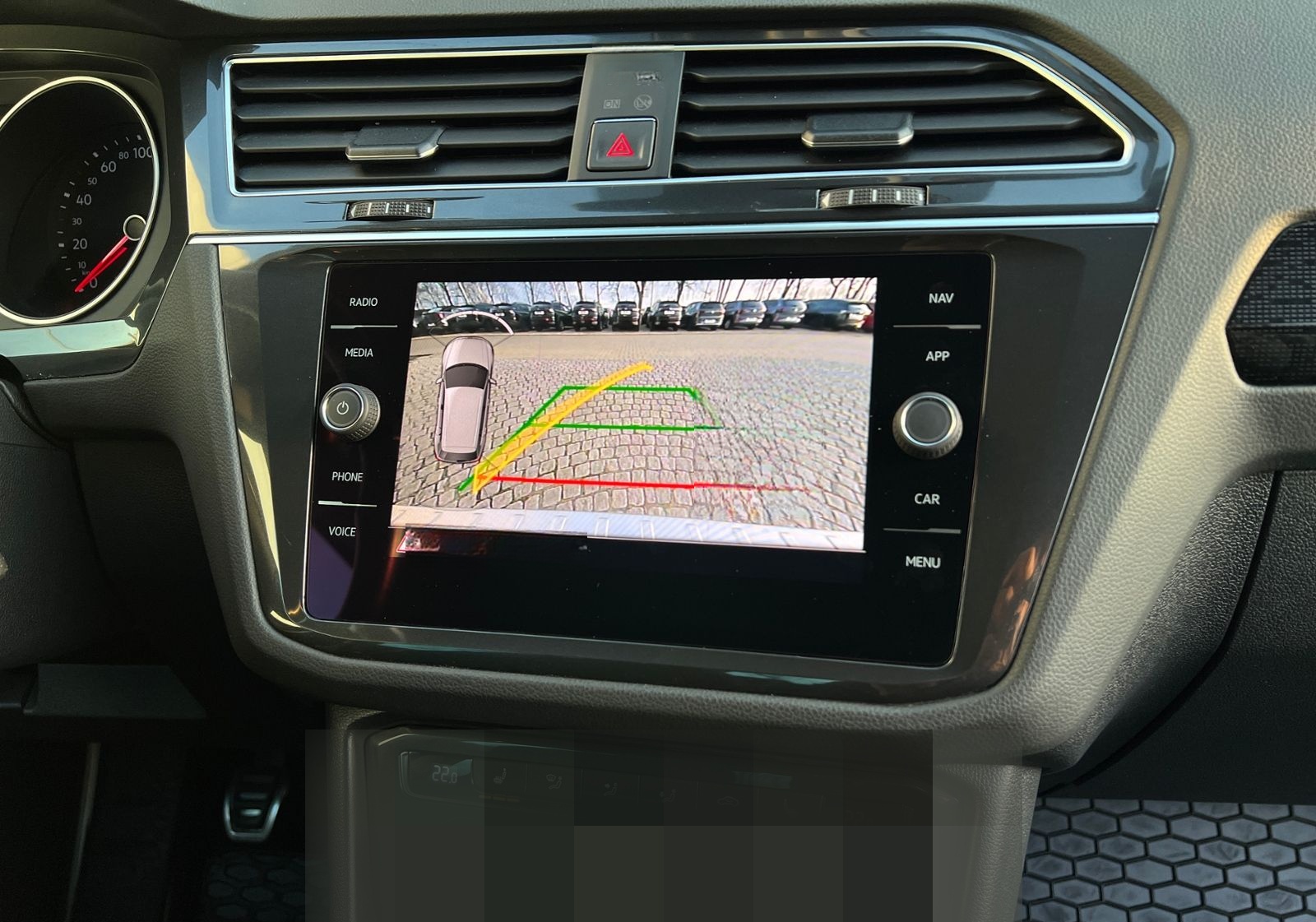 Volkswagen Tiguan SOUND 1.4 TSI ACT BMT *AHK, Navi, Kamera* foto 13