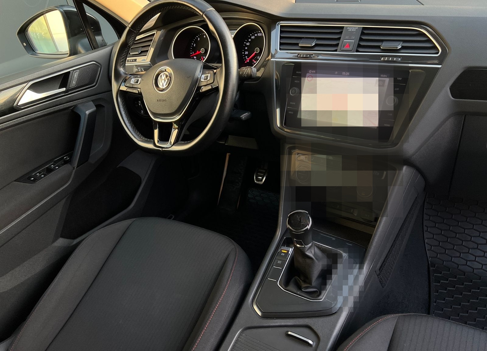 Volkswagen Tiguan SOUND 1.4 TSI ACT BMT *AHK, Navi, Kamera* foto 10