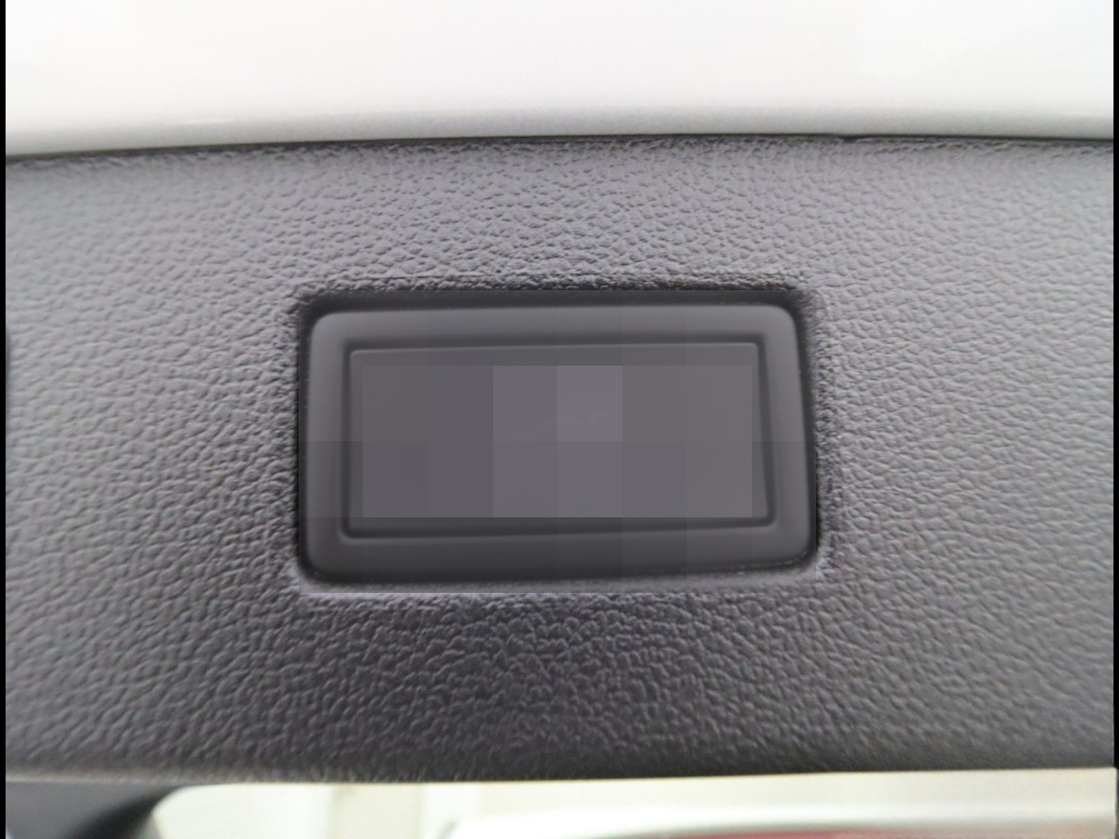 Volkswagen T-ROC R-LINE BLACK STYLE 1.5 ETSI DSG Sportpaket foto 14