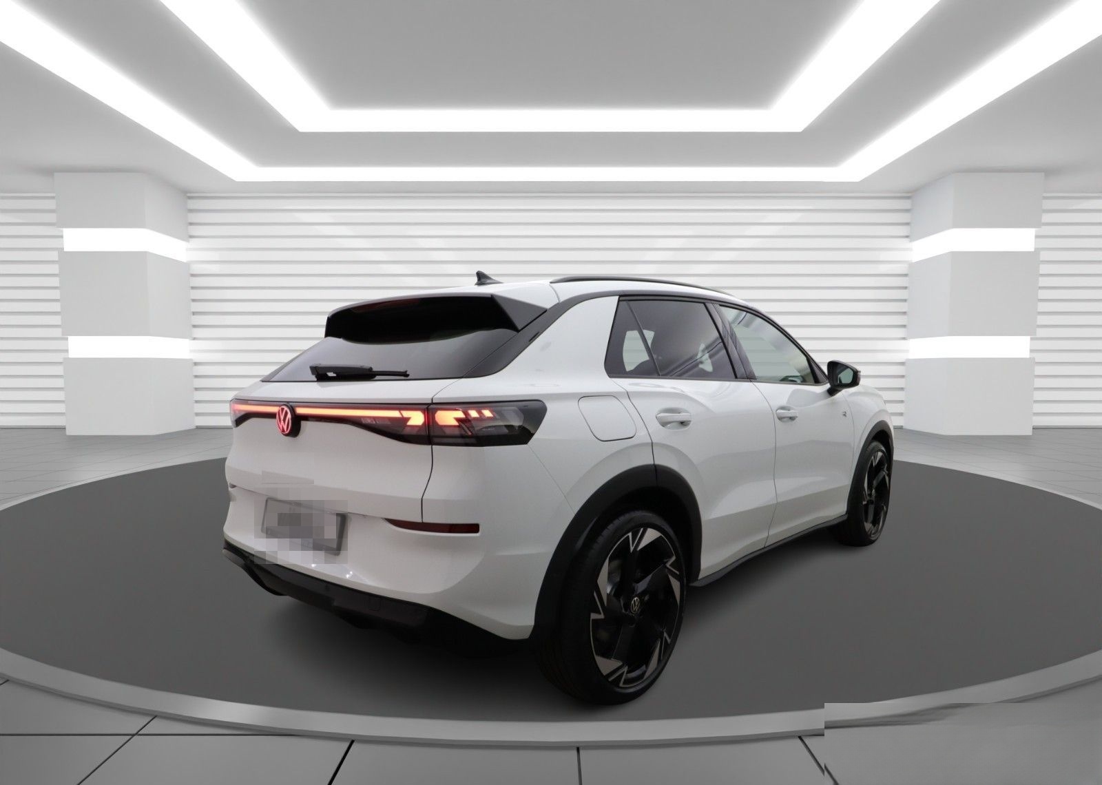 Volkswagen T-ROC R-LINE BLACK STYLE 1.5 ETSI DSG Sportpaket foto 3