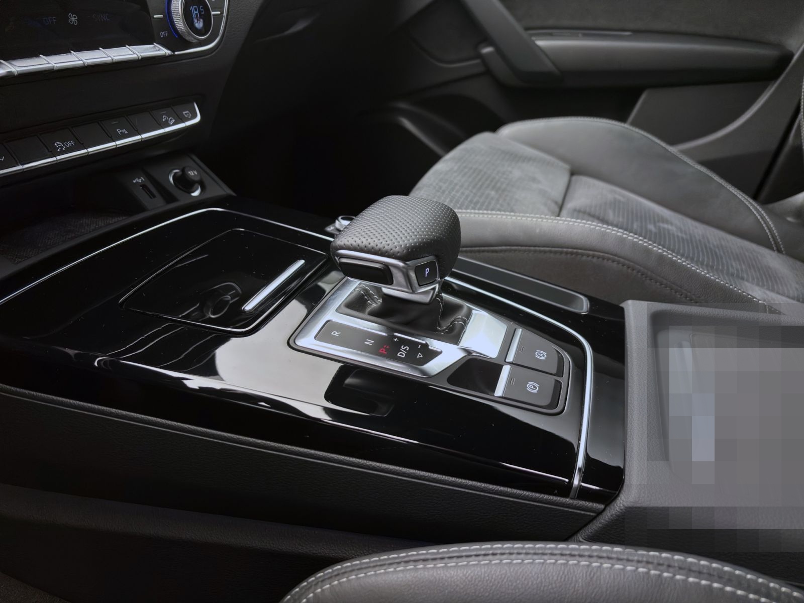 Audi Q5 Sportback 40 TDI Q S LINE NAVI+ PDC AHK SITZH foto 14