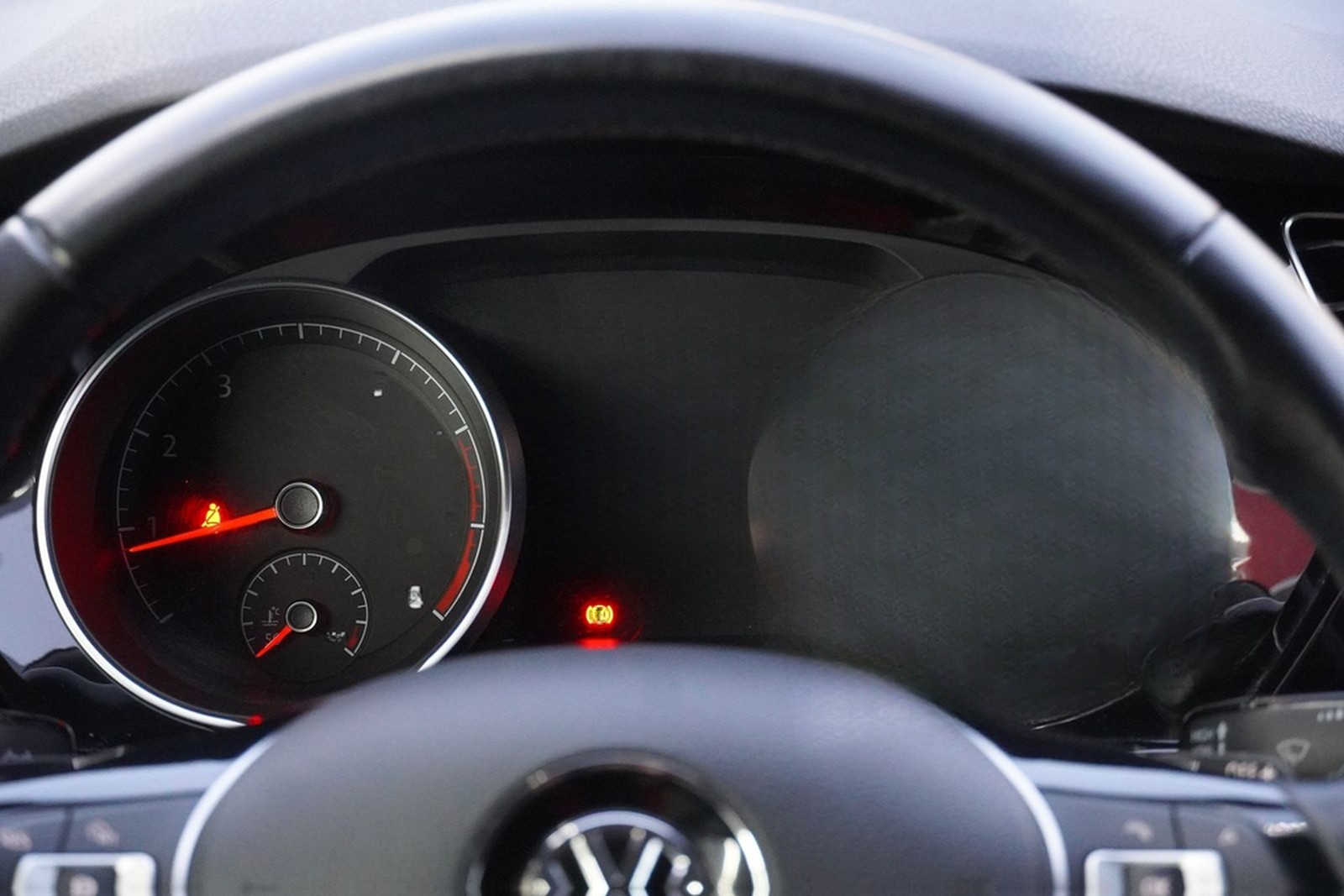 Volkswagen Touran 1.4 TSI DSG Highline LED ACC Standheizung foto 19