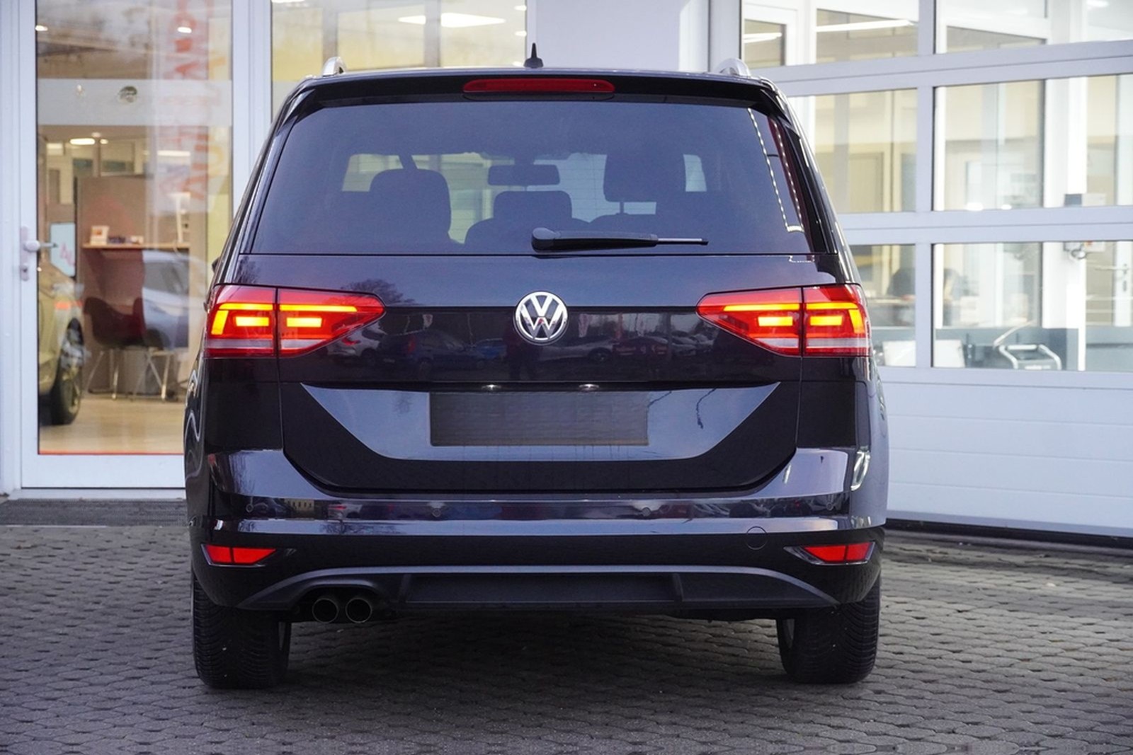 Volkswagen Touran 1.4 TSI DSG Highline LED ACC Standheizung foto 5