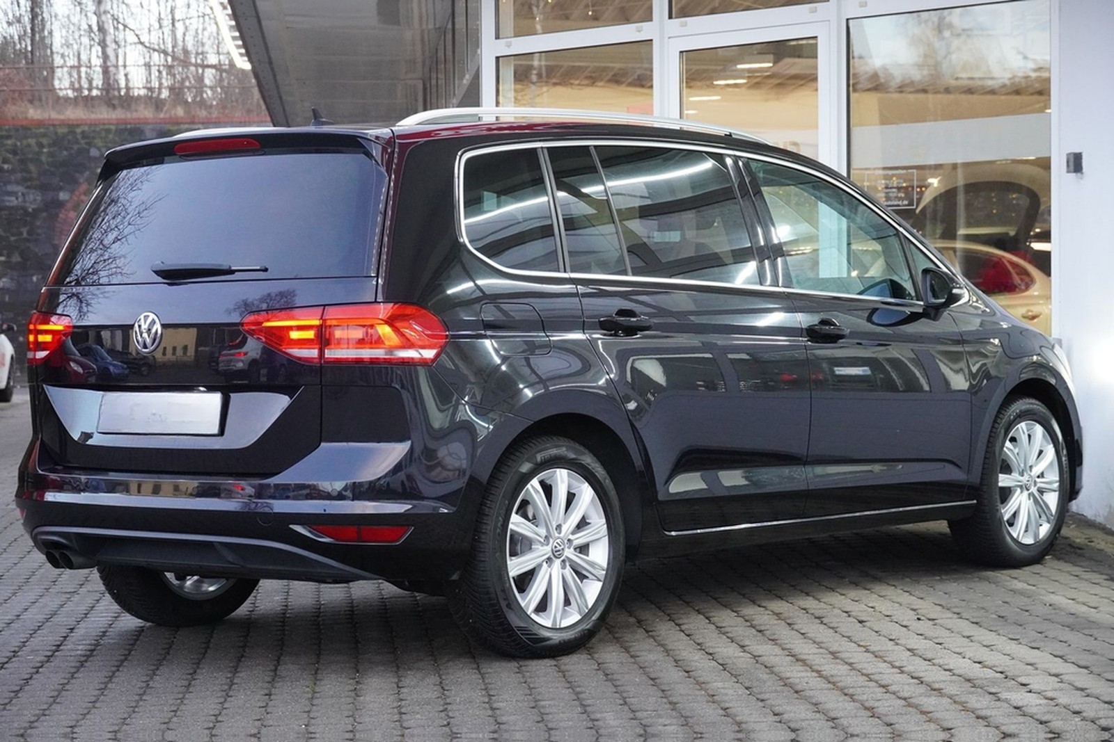 Volkswagen Touran 1.4 TSI DSG Highline LED ACC Standheizung foto 6