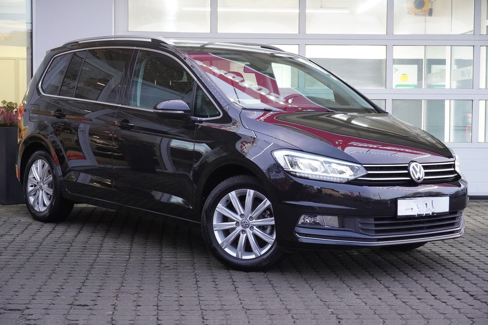 Volkswagen Touran 1.4 TSI DSG Highline LED ACC Standheizung foto 8
