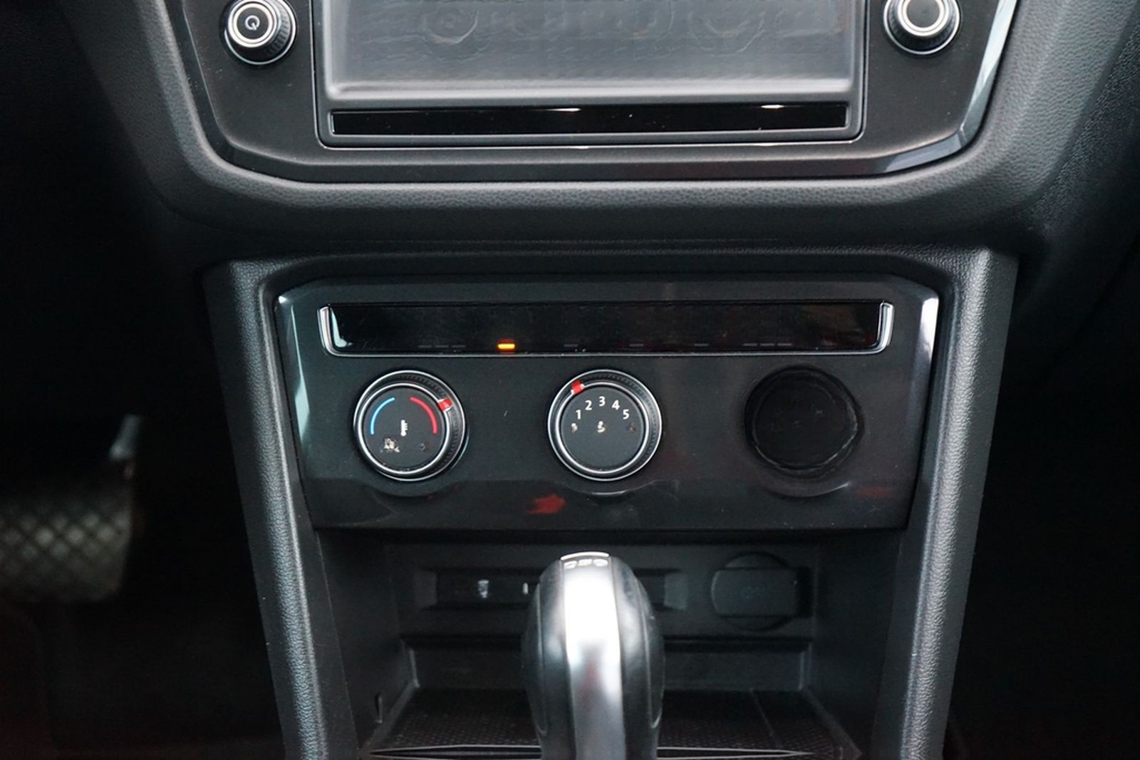 Volkswagen Tiguan 1.4 TSI 4Motion LED Kamera Sitzheizung foto 11