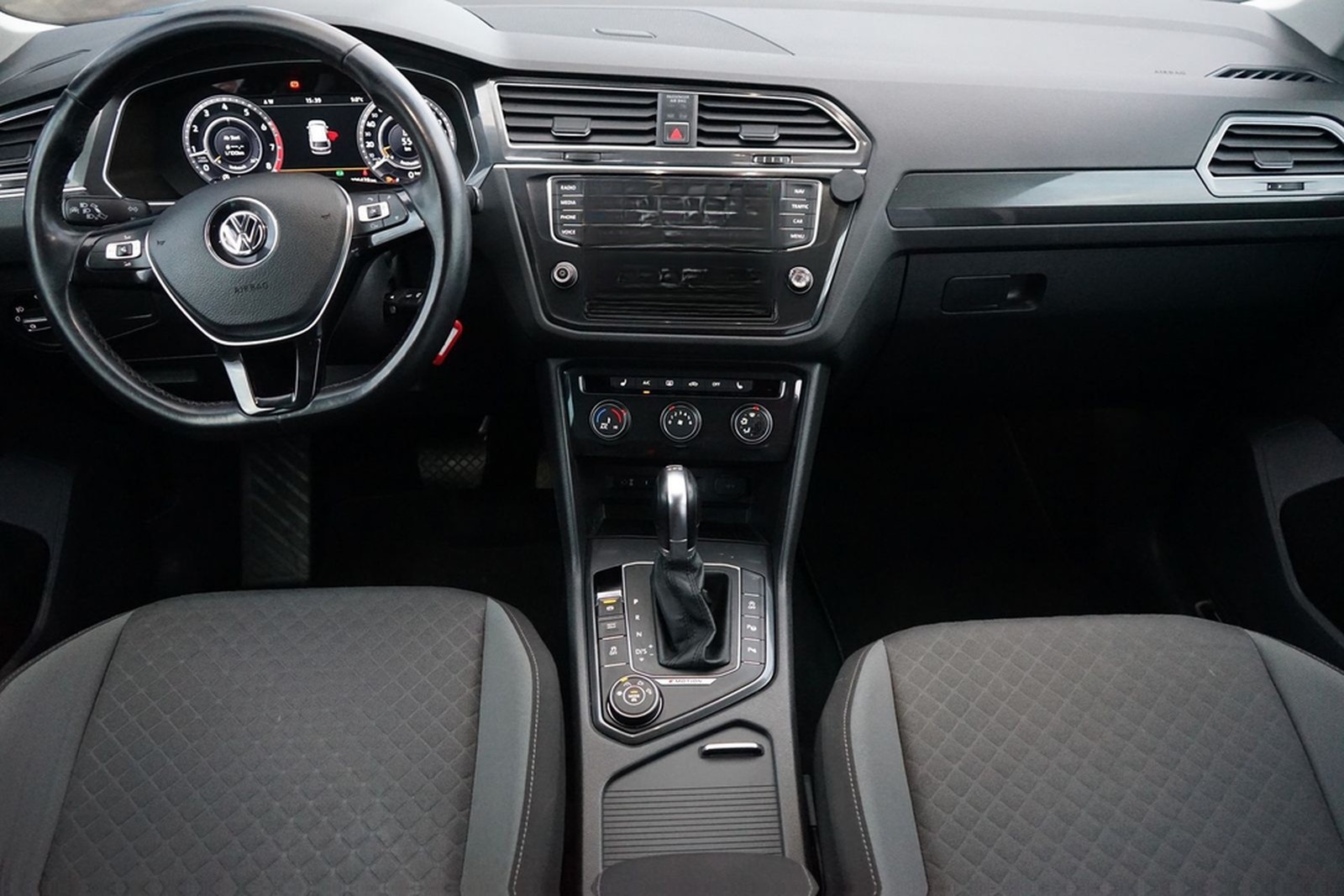 Volkswagen Tiguan 1.4 TSI 4Motion LED Kamera Sitzheizung foto 6