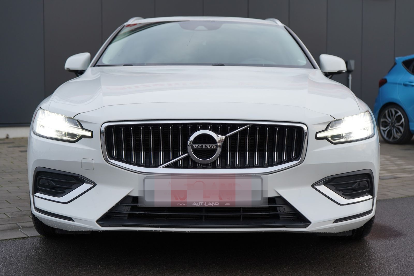 Volvo V60 Kombi 2.0 Inscription LED Navi Tempomat DAB foto 7