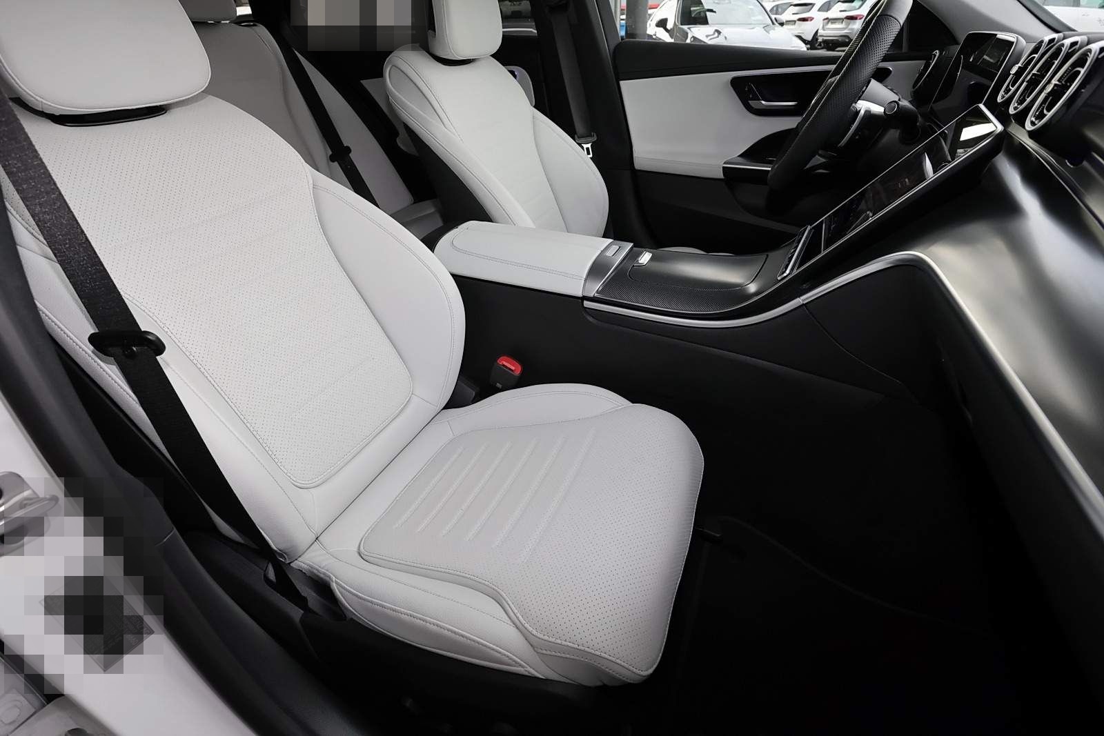 Mercedes-Benz C 180 T AMG NIGHT+TOTWINKEL+LED+KAMERA+18 ZOLL foto 4