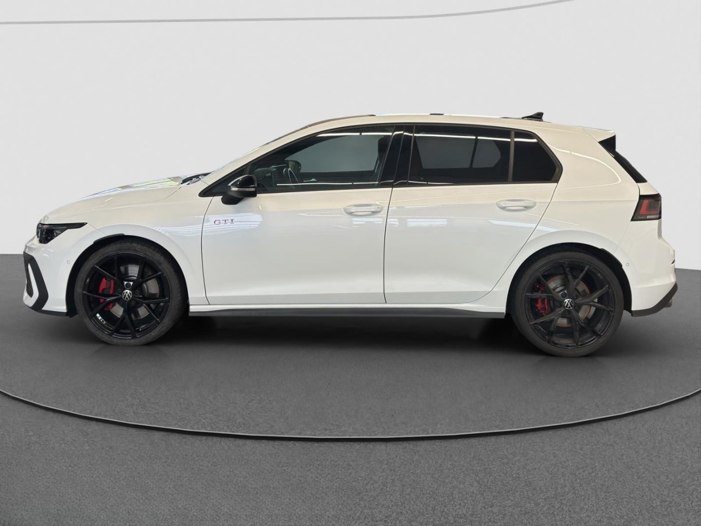 Volkswagen Golf GTI 8 2.0 TSI DSG BLACK-STYLE PANO IQ.LIGHT foto 4