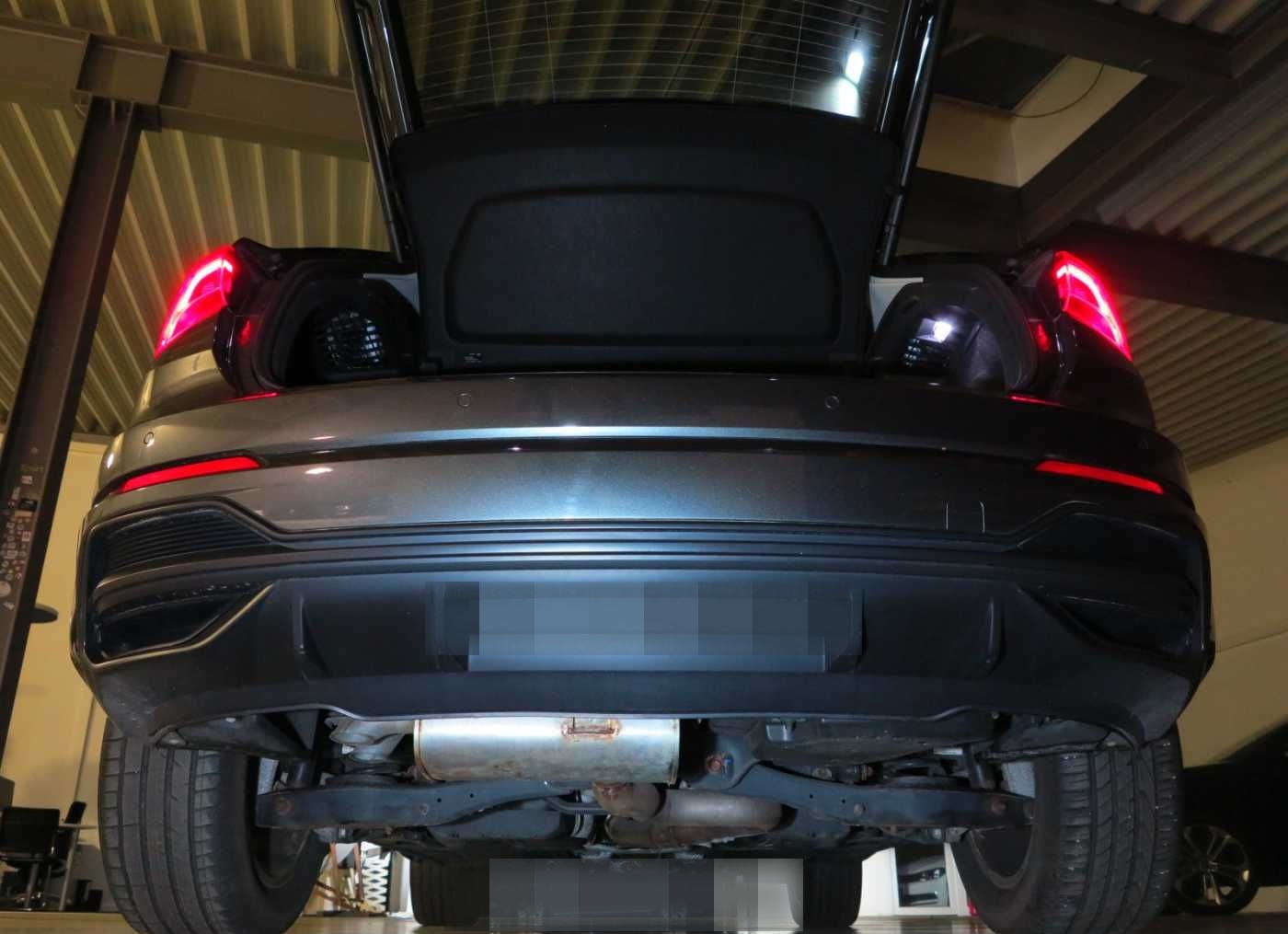 Audi Q3 40 TDI 2.0 SCR quattro S tronic S line Navi foto 16