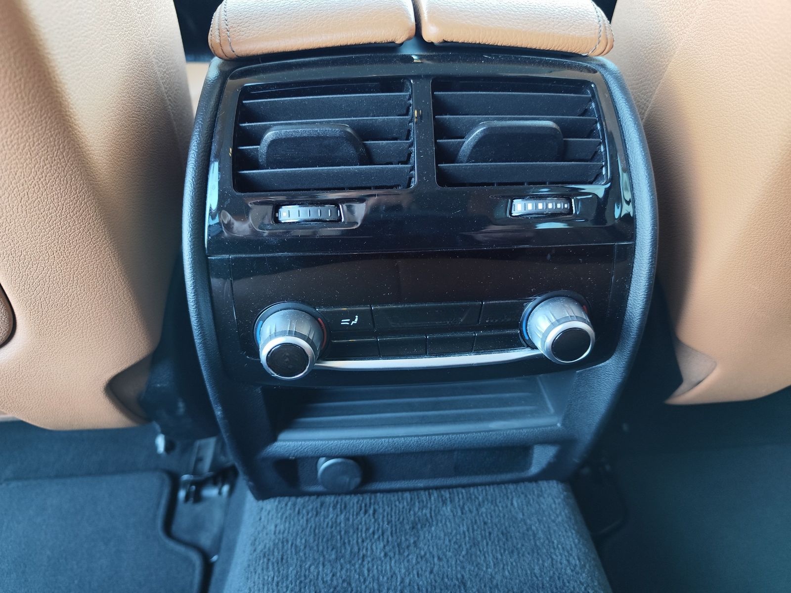 BMW 530d Touring LED LC Prof Kamera LRH SHZ PDC Temp foto 11