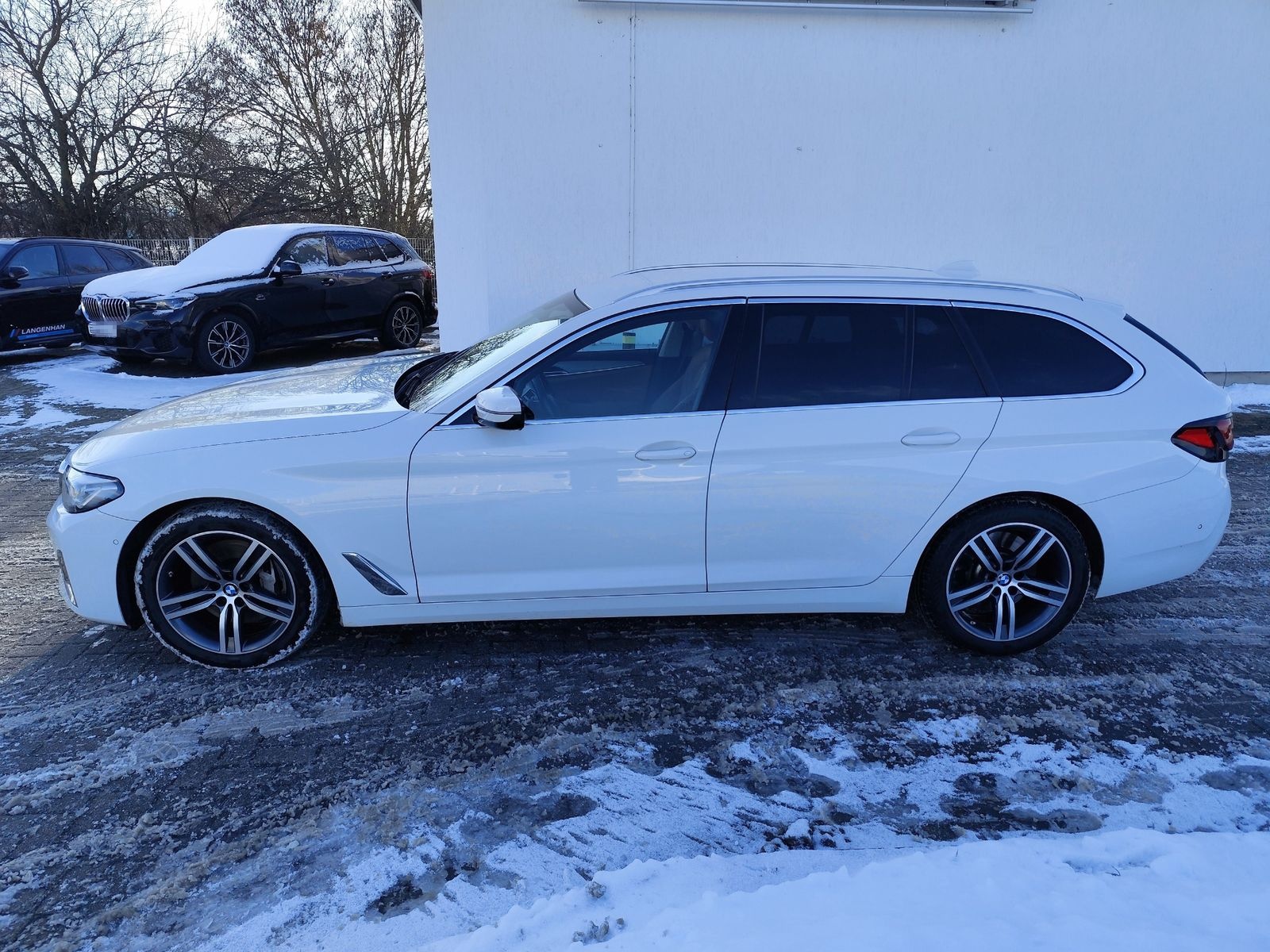 BMW 530d Touring LED LC Prof Kamera LRH SHZ PDC Temp foto 5