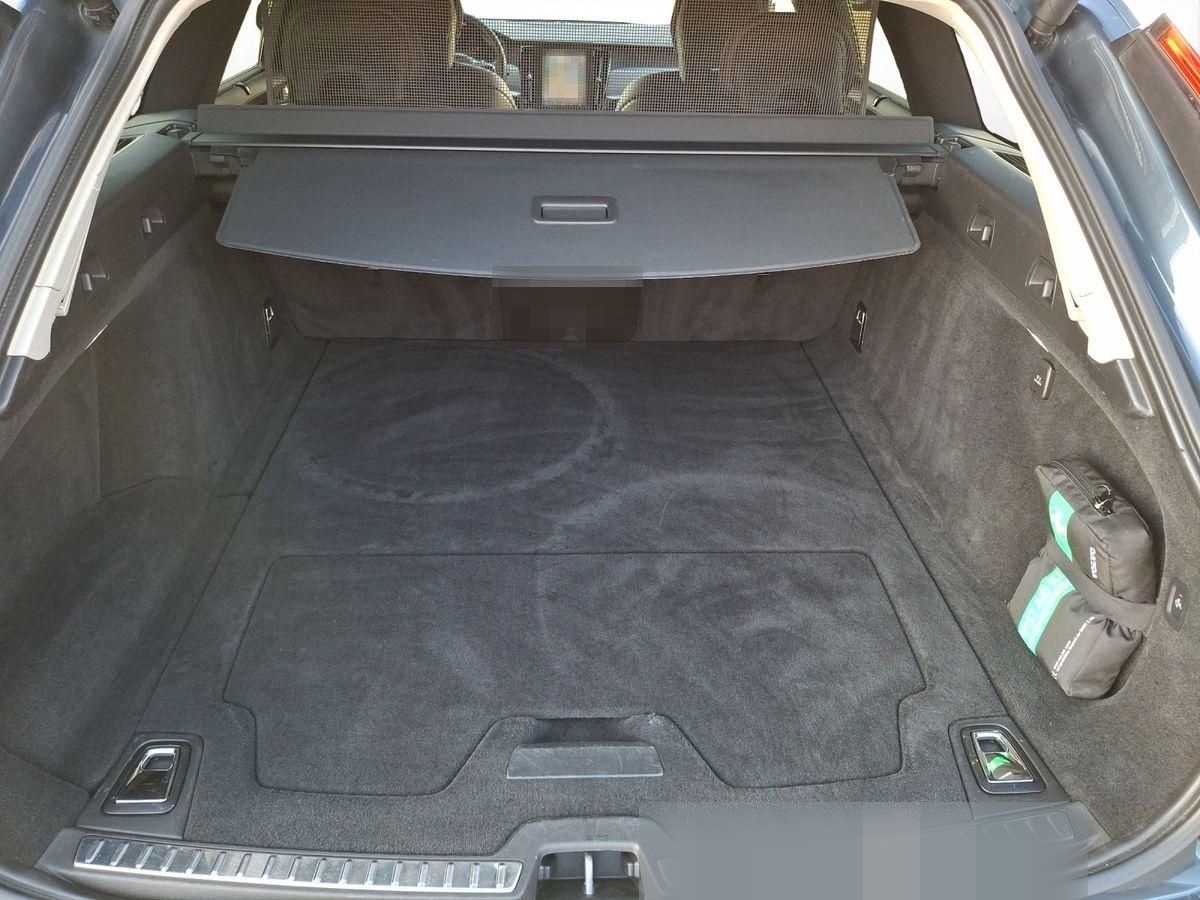 Volvo V90 B4 Mild-Hybrid Diesel PLUS BRIGHT AHK Leder  foto 21