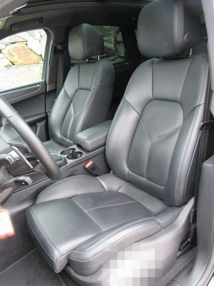 Porsche Macan Sportdesign AHK PANO PASM 21'' BOSE SAGA foto 9