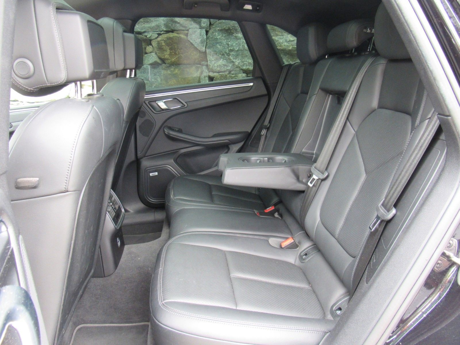 Porsche Macan Sportdesign AHK PANO PASM 21'' BOSE SAGA foto 10