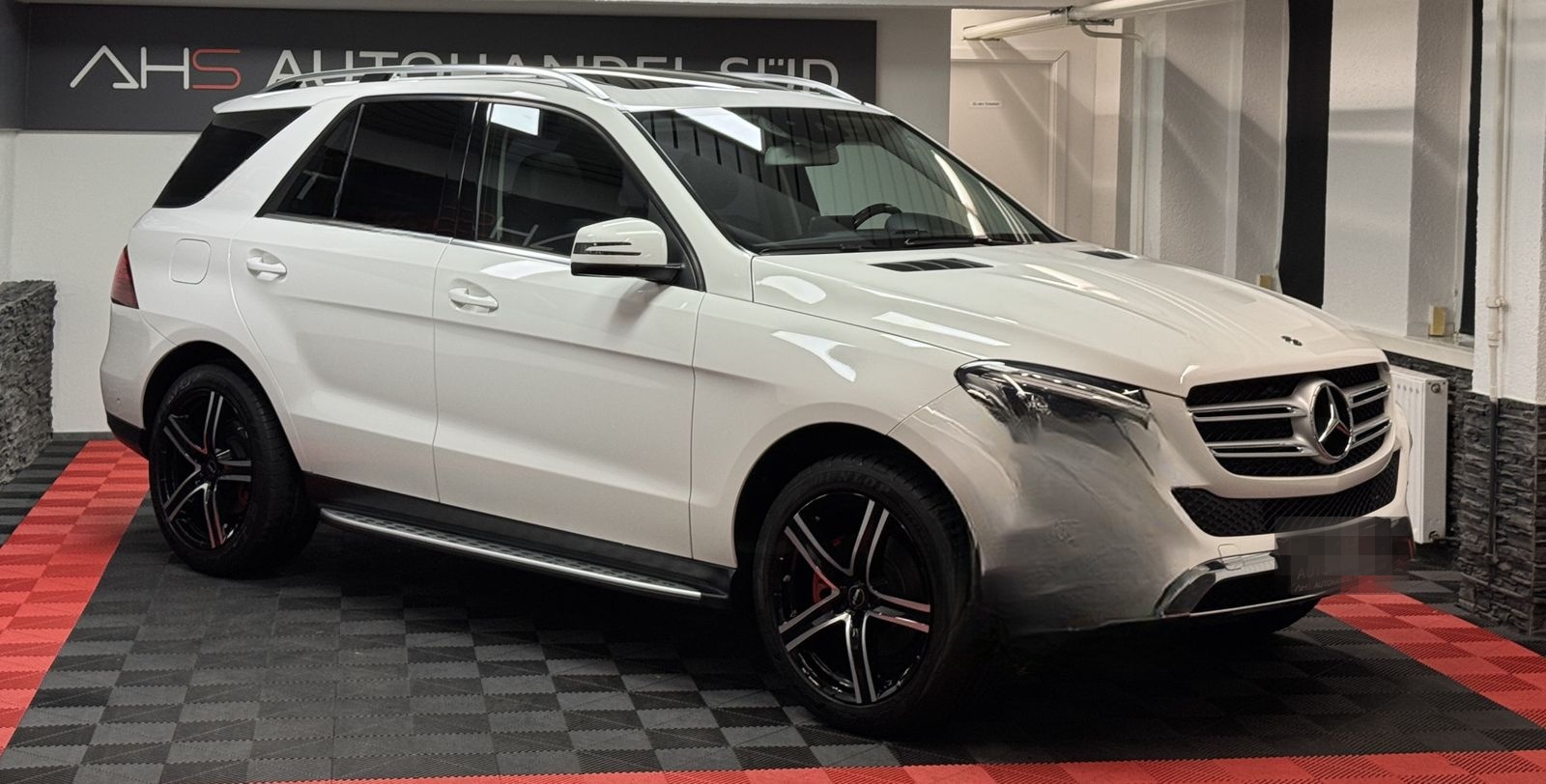 Mercedes-Benz GLE 350 d 4Matic*AMG-LINE*GDACH*LEDER*AHK* foto 2