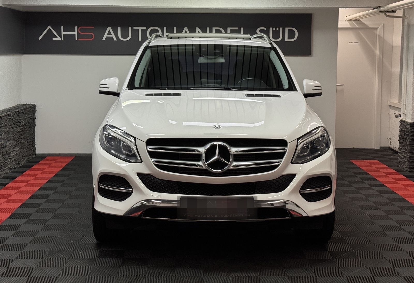 Mercedes-Benz GLE 350 d 4Matic*AMG-LINE*GDACH*LEDER*AHK* foto 3