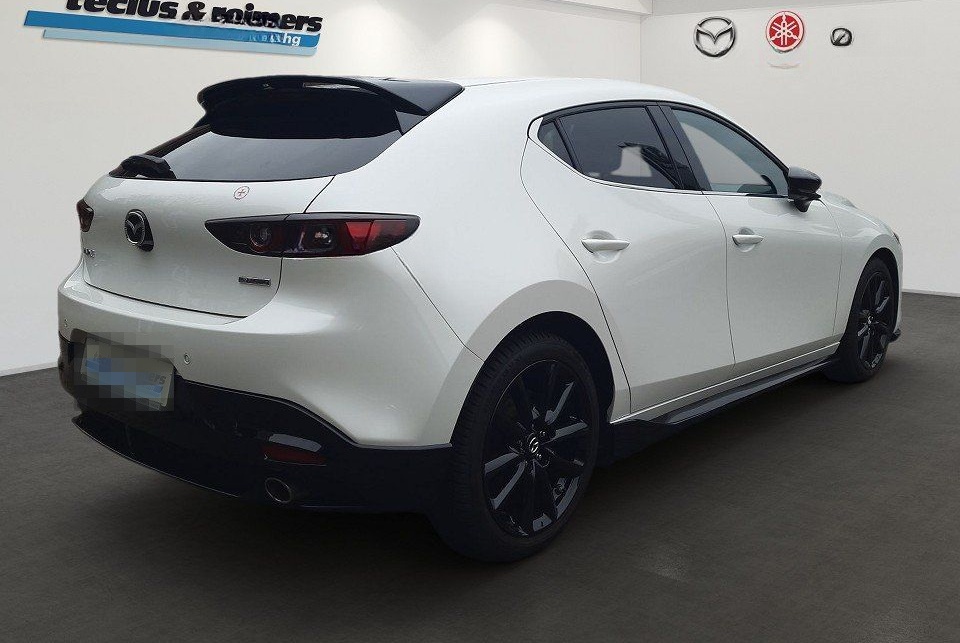 Mazda 3 SKYACTIV-G 150 AT Homura Premium-P./Spoiler foto 4